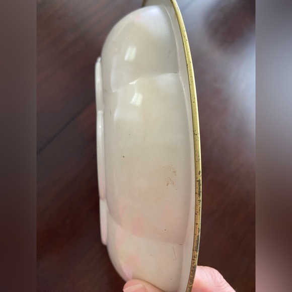 DAHER Decorated Ware Tin Shallow Bowl Intricate Detail Colorful England 1971 - Picture 4 of 8